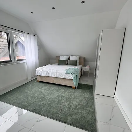 Relaxdays-apartments 3 Garten Und Pool-mitbenutzung, Kostenloser Parkplatz, Kontaktloser Checkin, Wifi Mit Smarttv דירה *